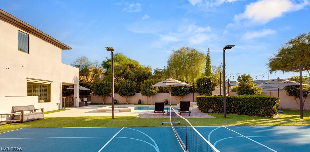 25 Kittansett Loop Henderson NV 89052