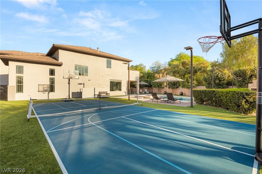 25 Kittansett Loop Henderson NV 89052