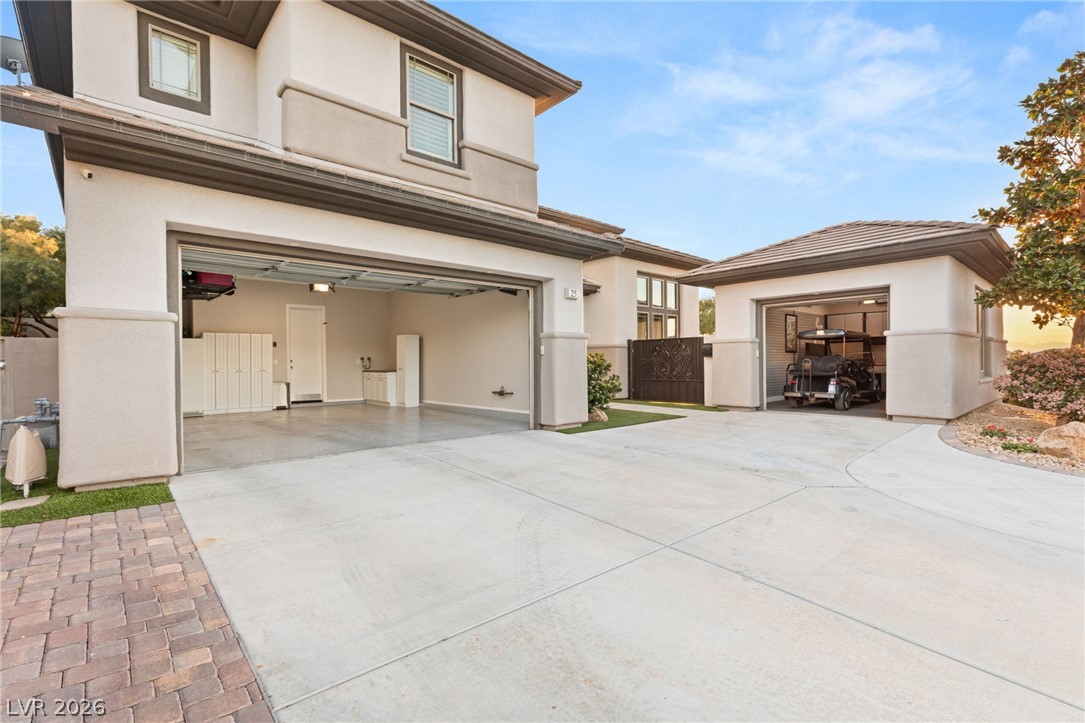 25 Kittansett Loop Henderson NV 89052