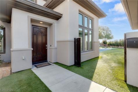 25 Kittansett Loop Henderson NV 89052