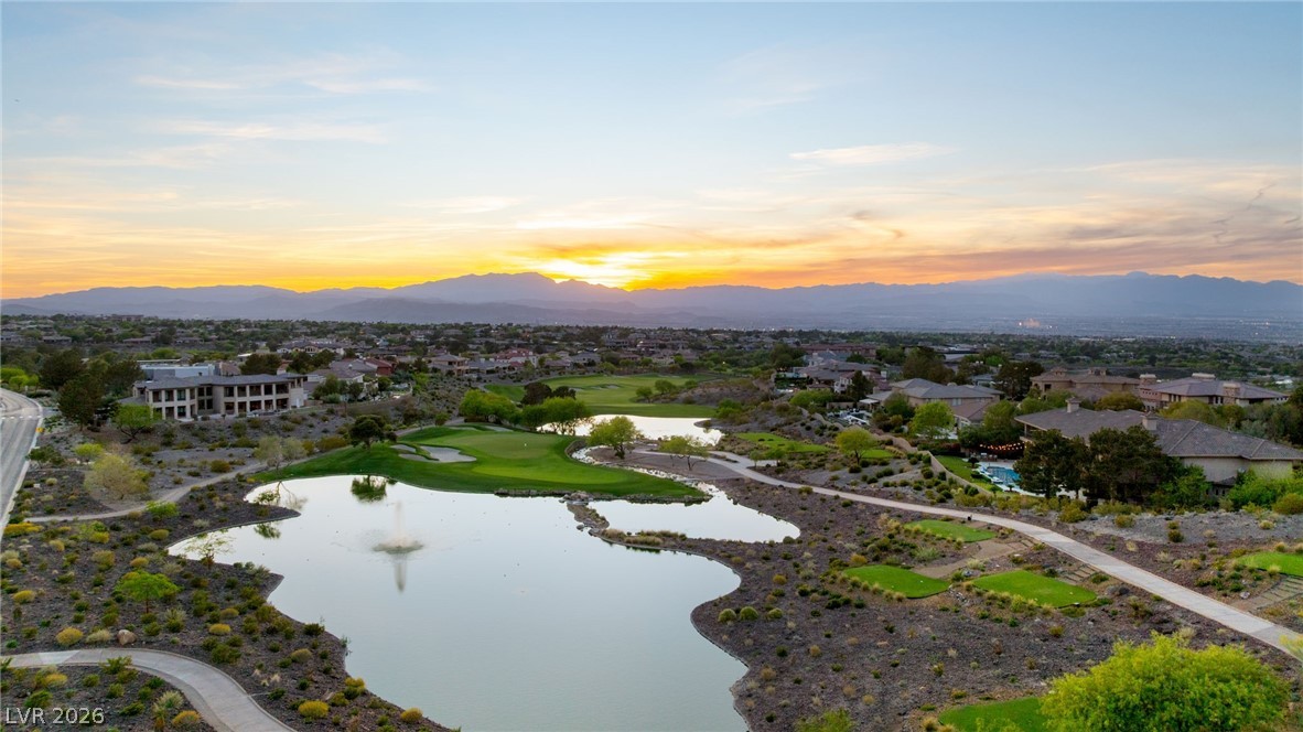 25 Kittansett Loop Henderson NV 89052