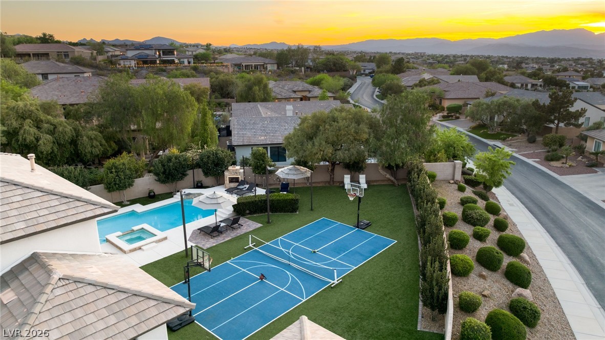 25 Kittansett Loop Henderson NV 89052