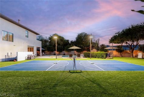 25 Kittansett Loop Henderson NV 89052