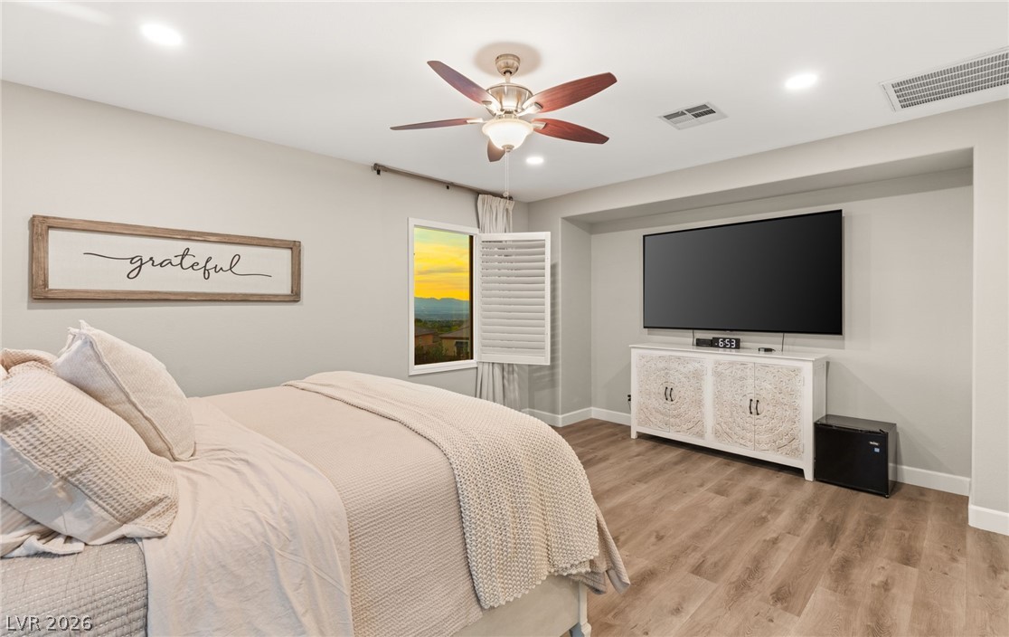 25 Kittansett Loop Henderson NV 89052
