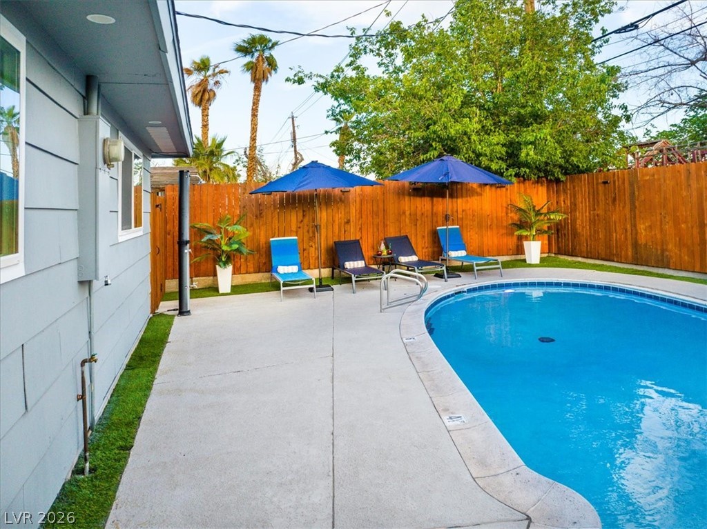 6205 Shawnee Avenue Las Vegas NV 89107