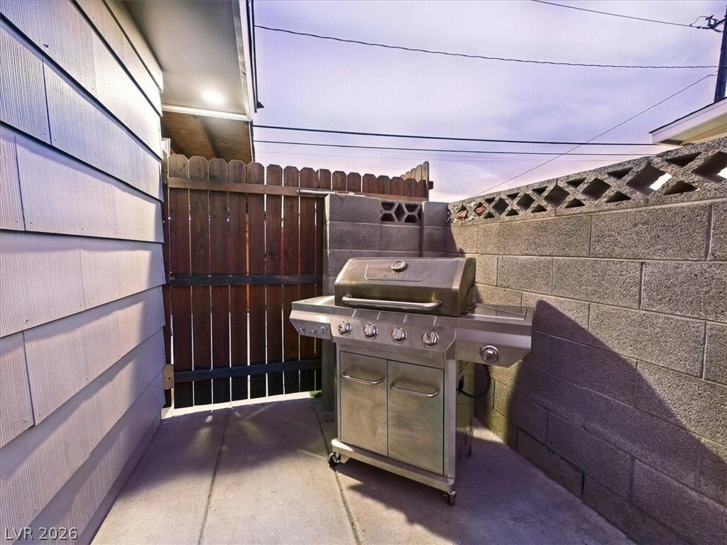 6205 Shawnee Avenue Las Vegas NV 89107
