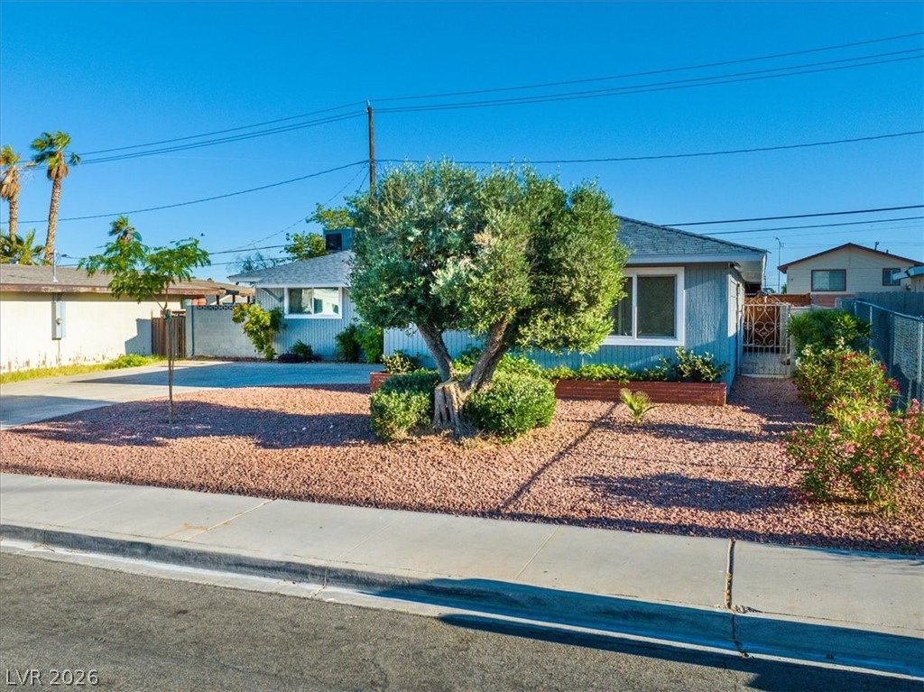 6205 Shawnee Avenue Las Vegas NV 89107