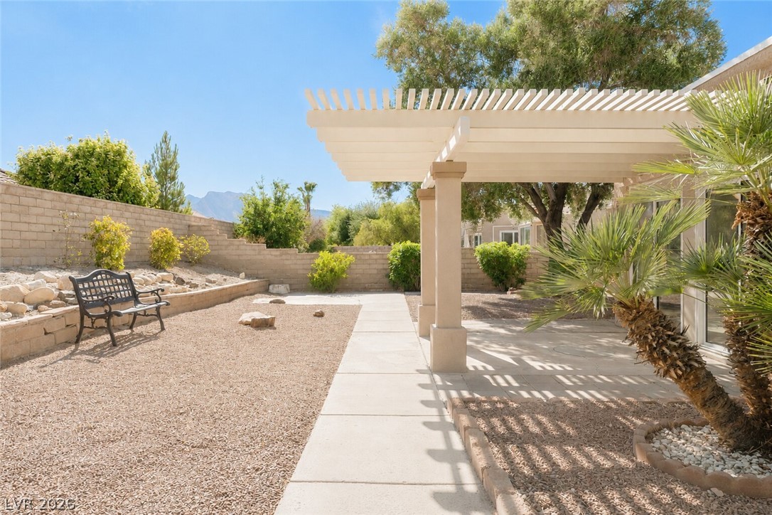 8701 Villa Ridge Drive Las Vegas NV 89134