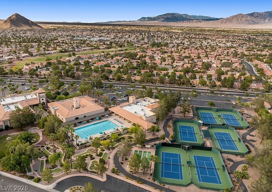 8701 Villa Ridge Drive Las Vegas NV 89134