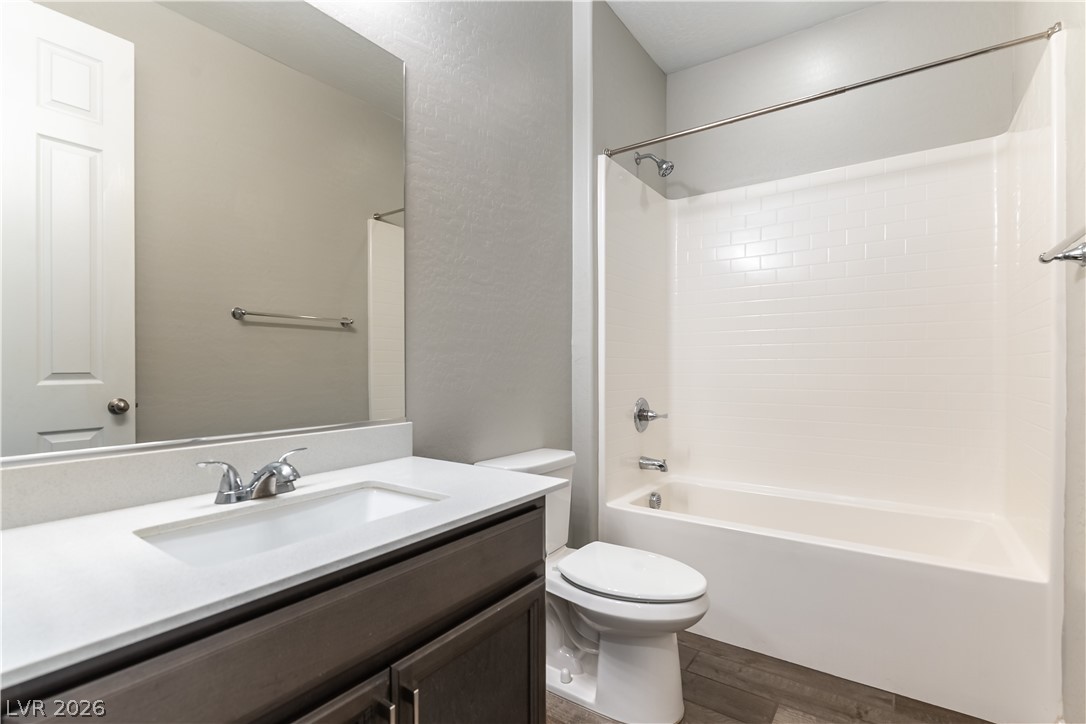 6008 Bugsy Street North Las Vegas NV 89081