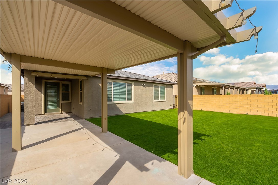 6008 Bugsy Street North Las Vegas NV 89081