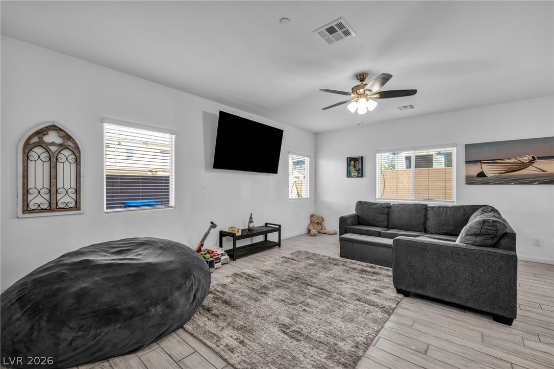 1626 Dakota Group Avenue North Las Vegas NV 89084