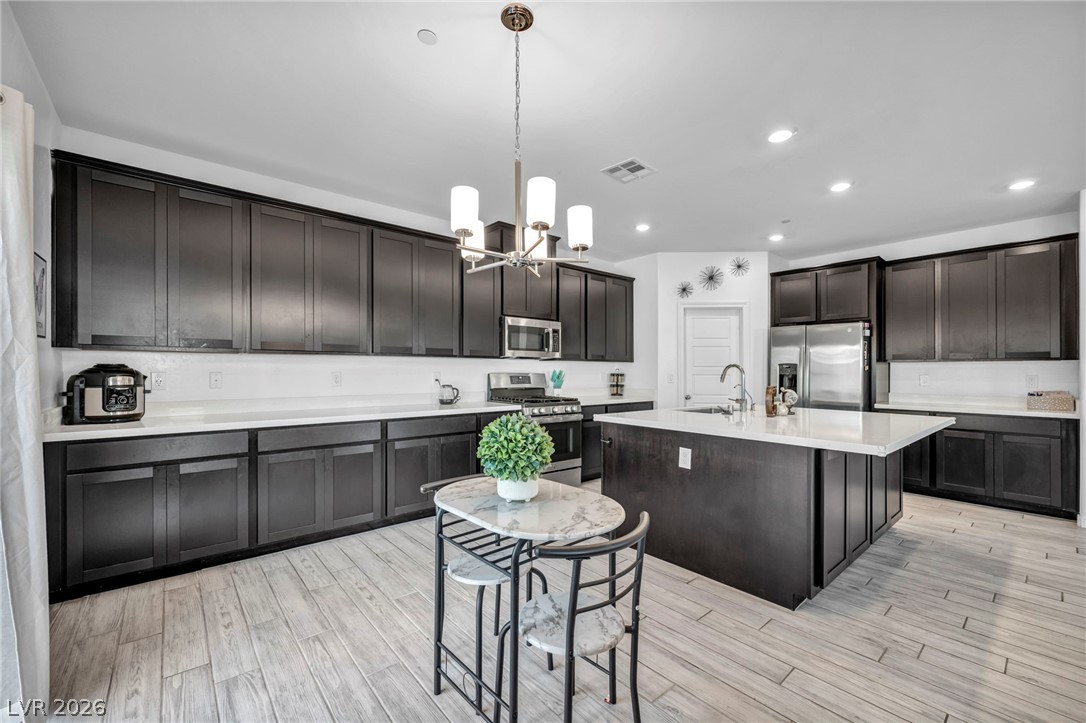 1626 Dakota Group Avenue North Las Vegas NV 89084