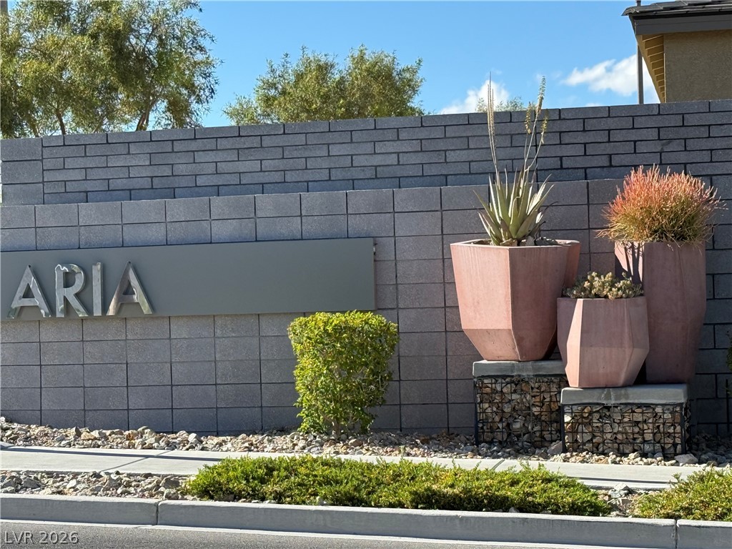 9447 Elmhurst Ridge Avenue Las Vegas NV 89143