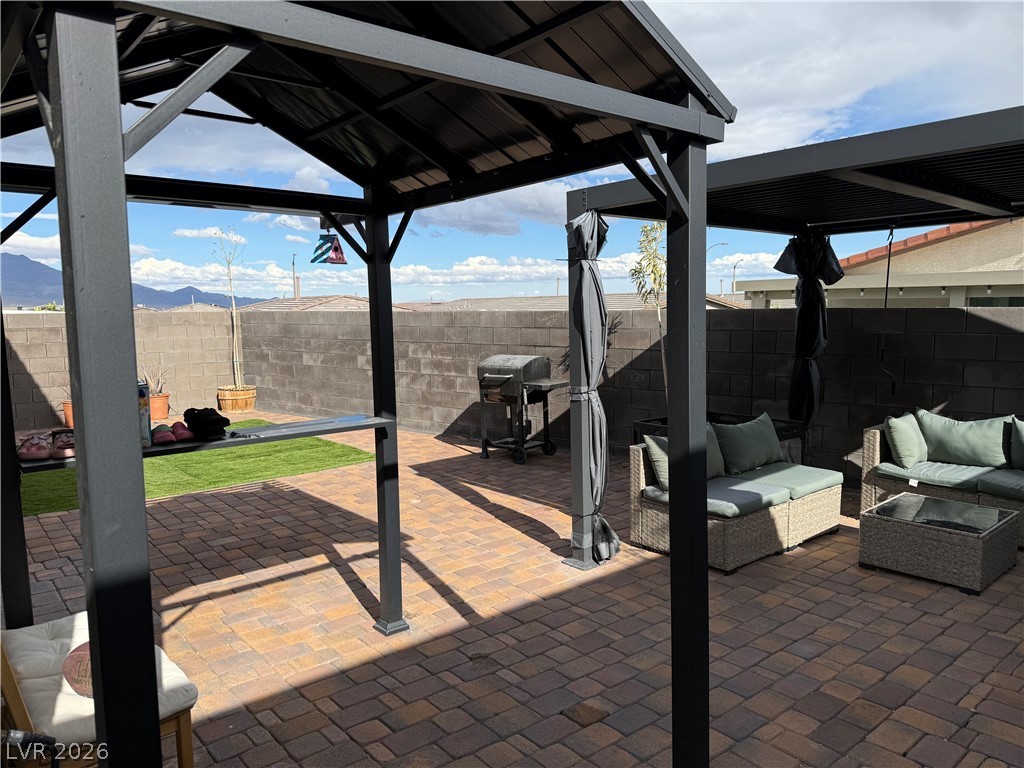 9447 Elmhurst Ridge Avenue Las Vegas NV 89143
