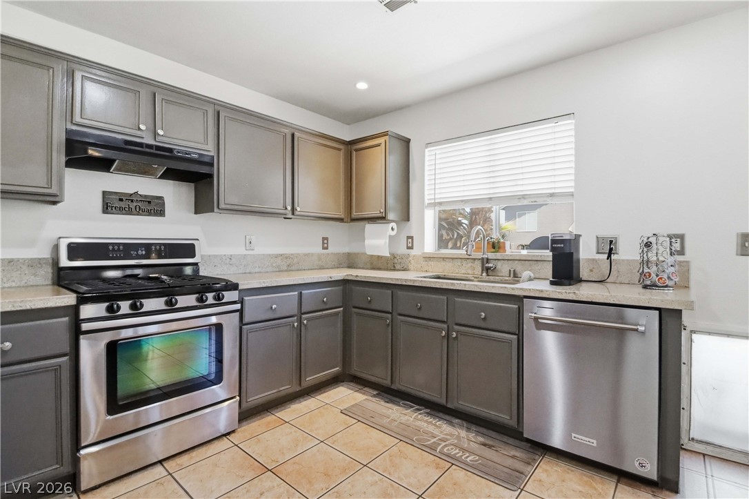 330 Laguna Glen Drive Henderson NV 89014