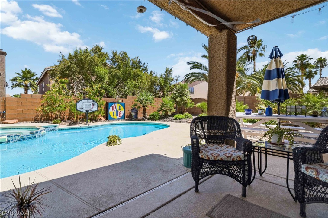 330 Laguna Glen Drive Henderson NV 89014