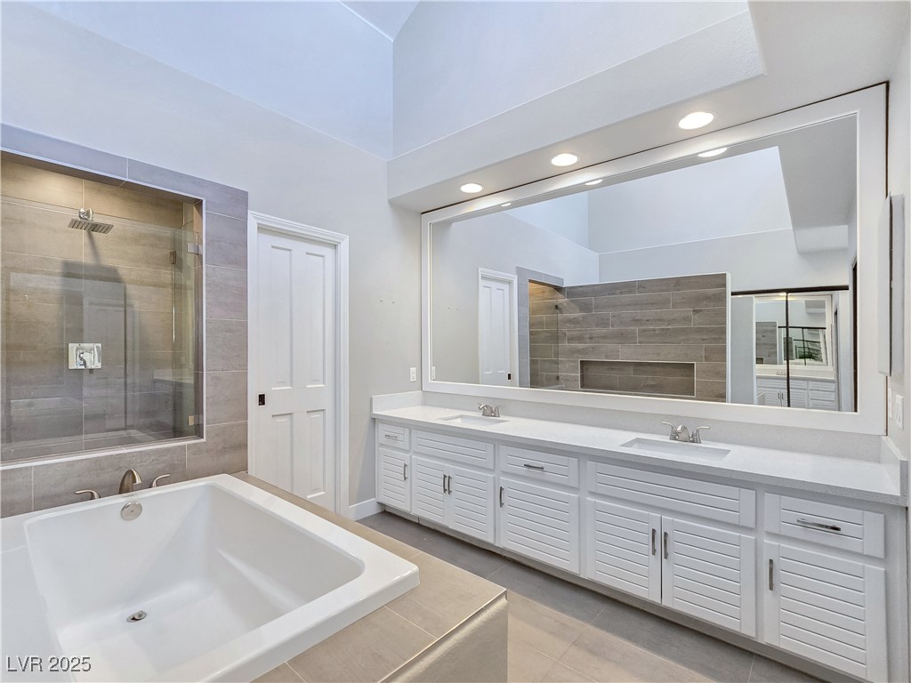 5008 Shoal Creek Circle Las Vegas NV 89113
