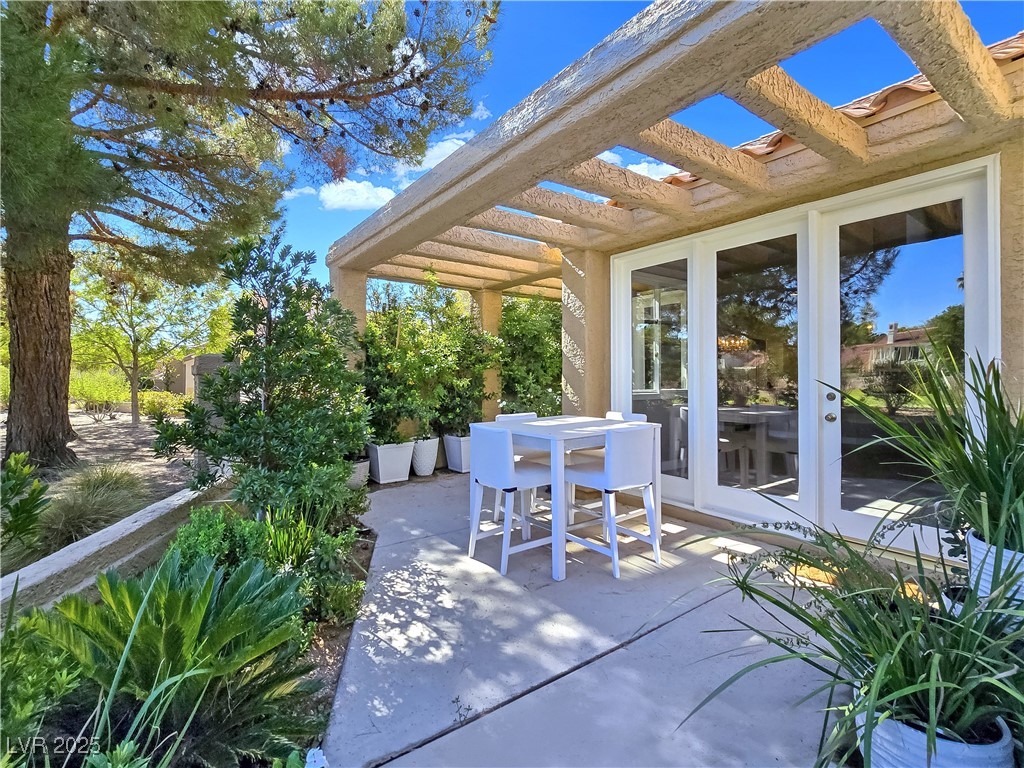 5008 Shoal Creek Circle Las Vegas NV 89113
