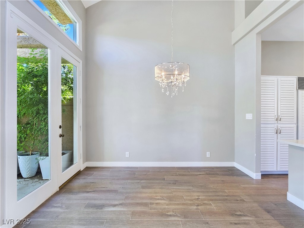 5008 Shoal Creek Circle Las Vegas NV 89113