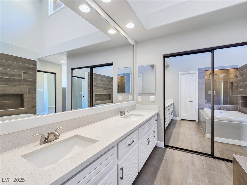 5008 Shoal Creek Circle Las Vegas NV 89113