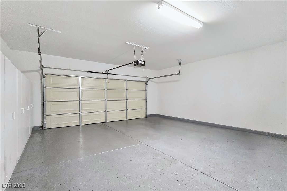 5008 Shoal Creek Circle Las Vegas NV 89113