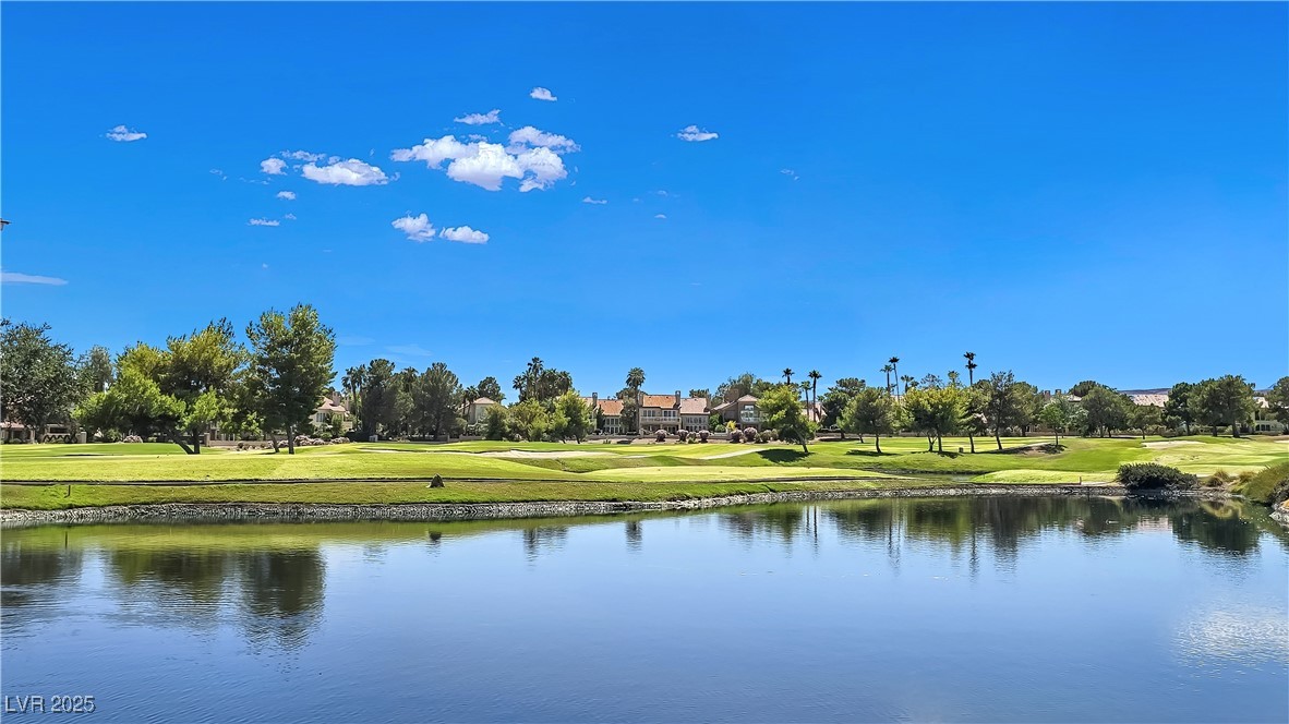 5008 Shoal Creek Circle Las Vegas NV 89113