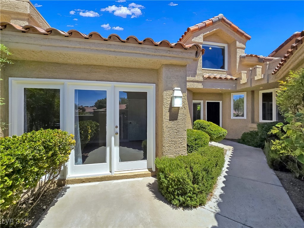 5008 Shoal Creek Circle Las Vegas NV 89113