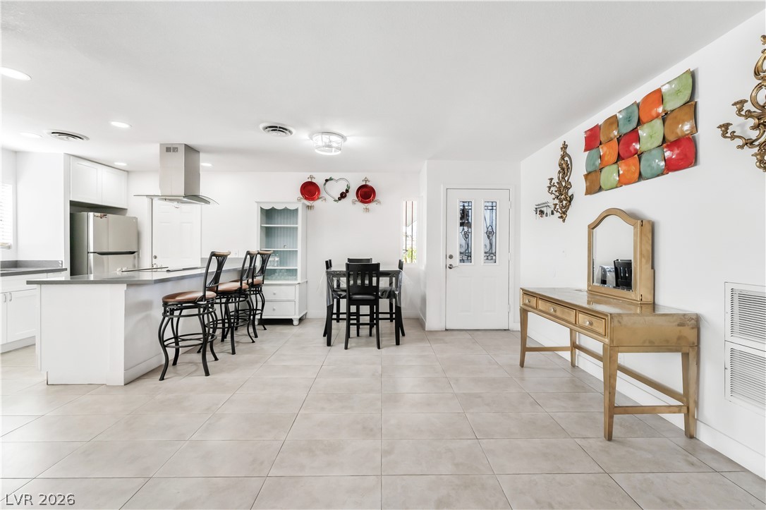 1208 Saylor Way Las Vegas NV 89108
