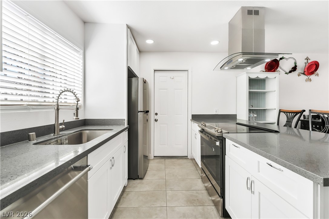 1208 Saylor Way Las Vegas NV 89108