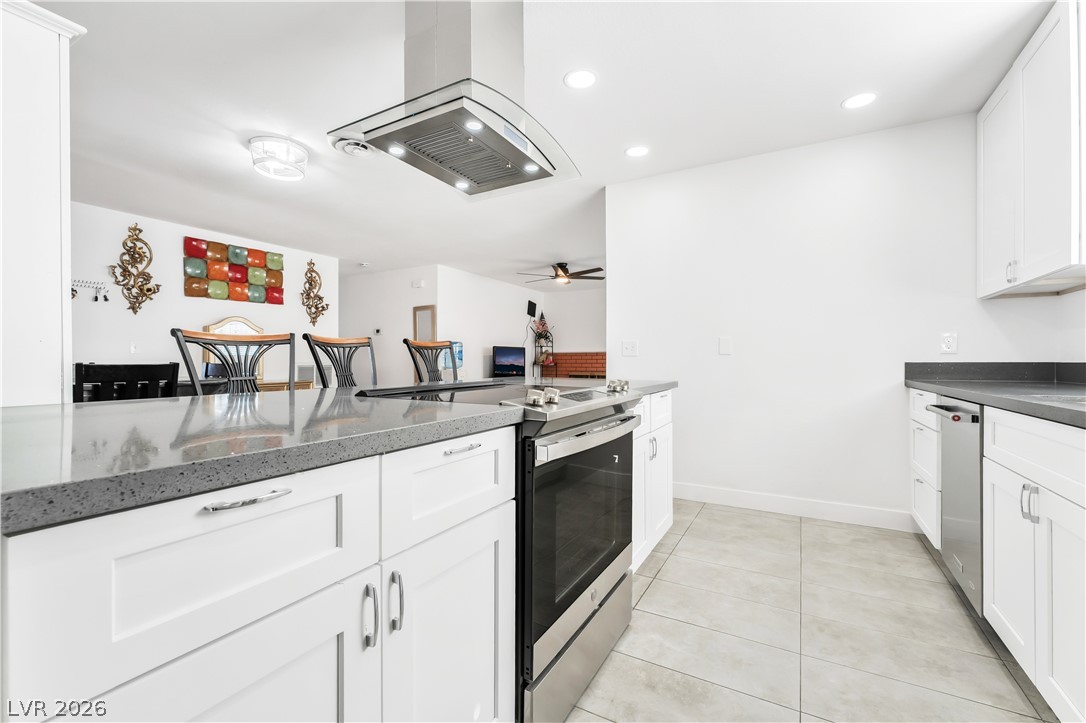 1208 Saylor Way Las Vegas NV 89108