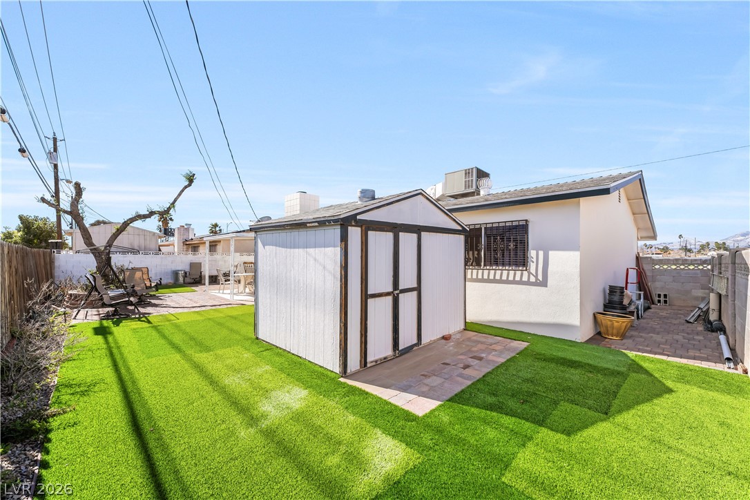 1208 Saylor Way Las Vegas NV 89108