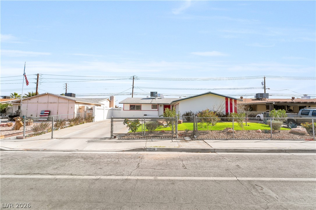 1208 Saylor Way Las Vegas NV 89108