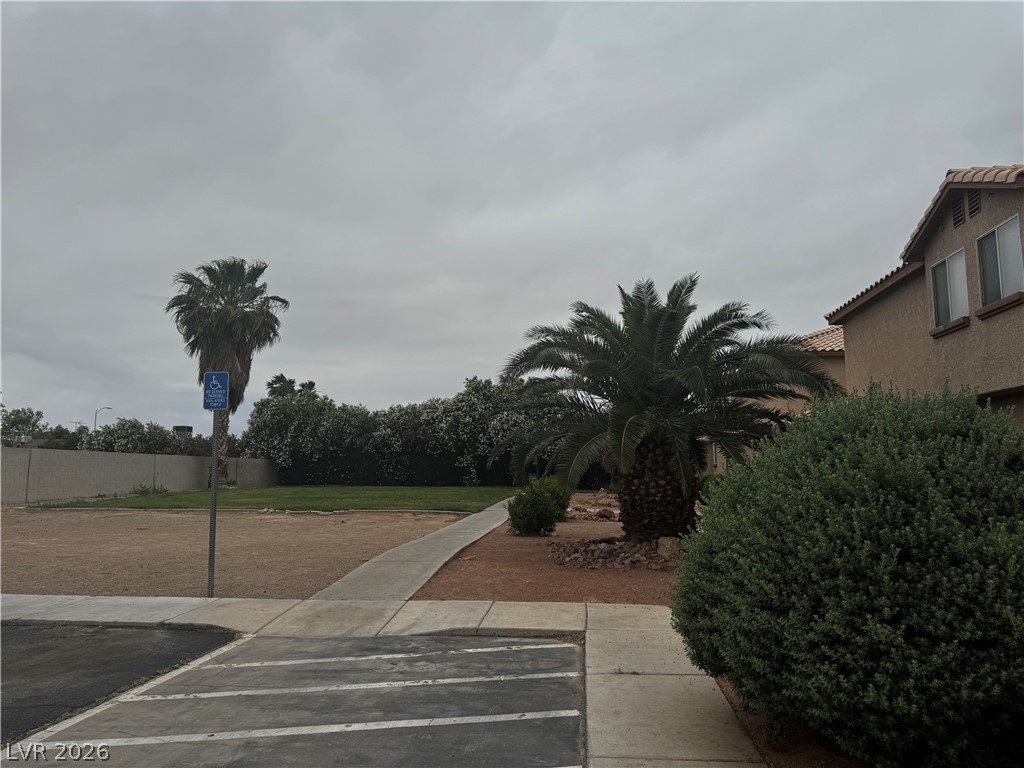 554 Roxella Lane B Las Vegas NV 89110