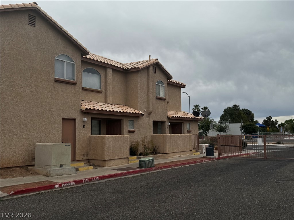 554 Roxella Lane B Las Vegas NV 89110