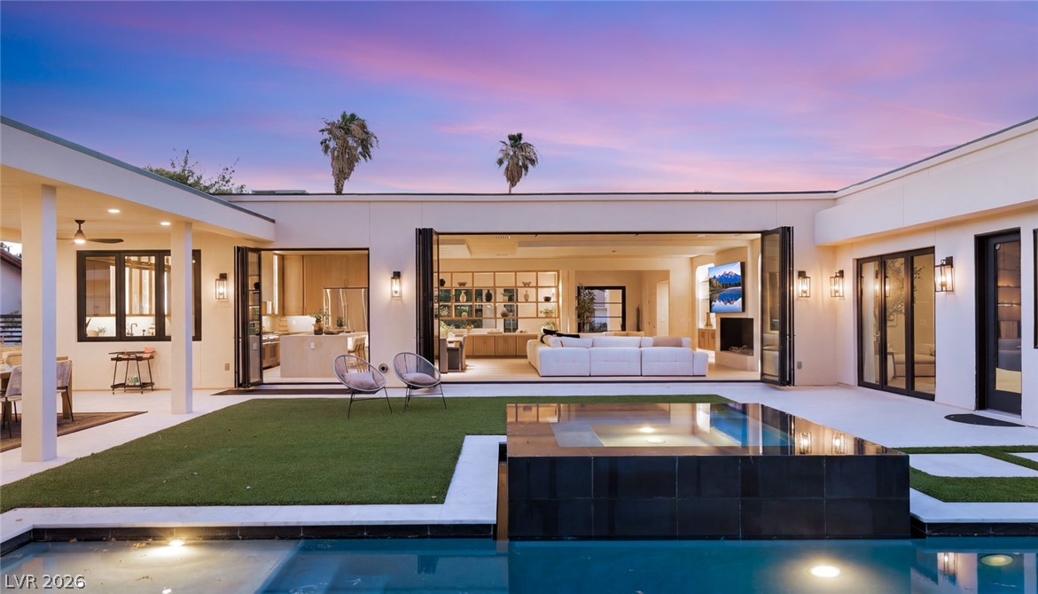 2401 Driftwood Drive Las Vegas NV 89107