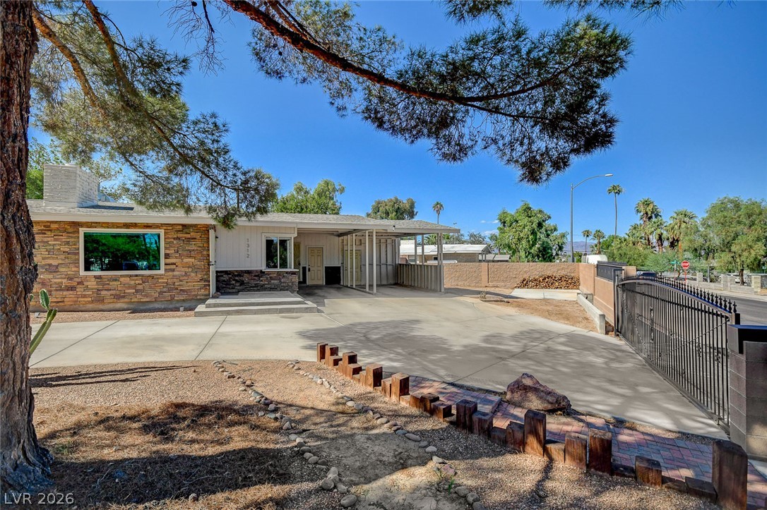 1312 South 15th Street Las Vegas NV 89104