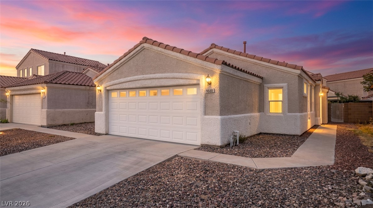 9588 Ensworth Street Las Vegas NV 89123