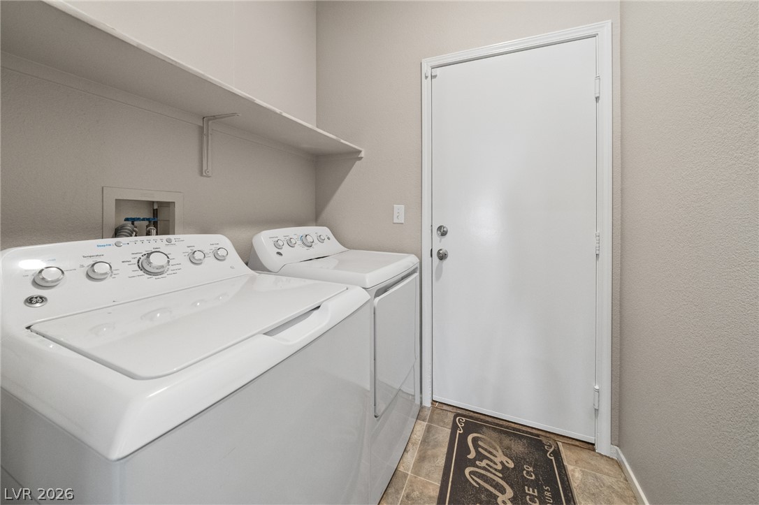 9588 Ensworth Street Las Vegas NV 89123