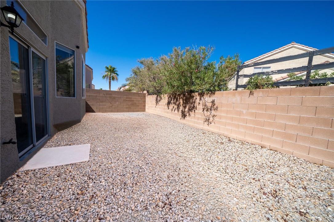 9588 Ensworth Street Las Vegas NV 89123