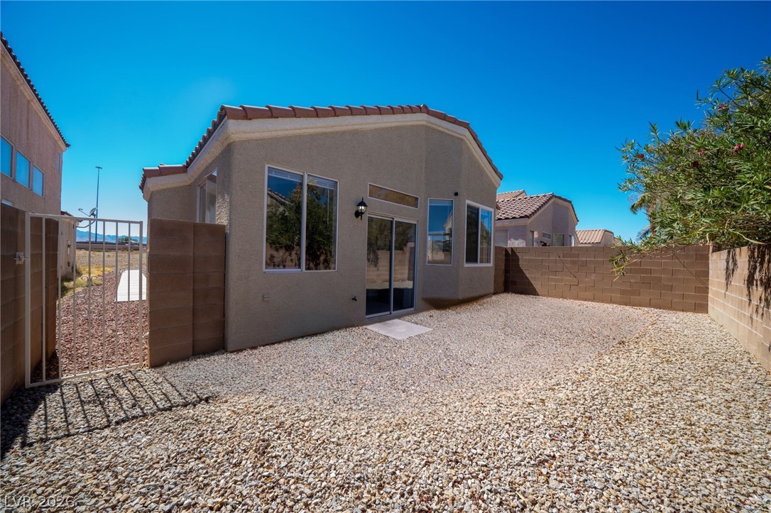 9588 Ensworth Street Las Vegas NV 89123