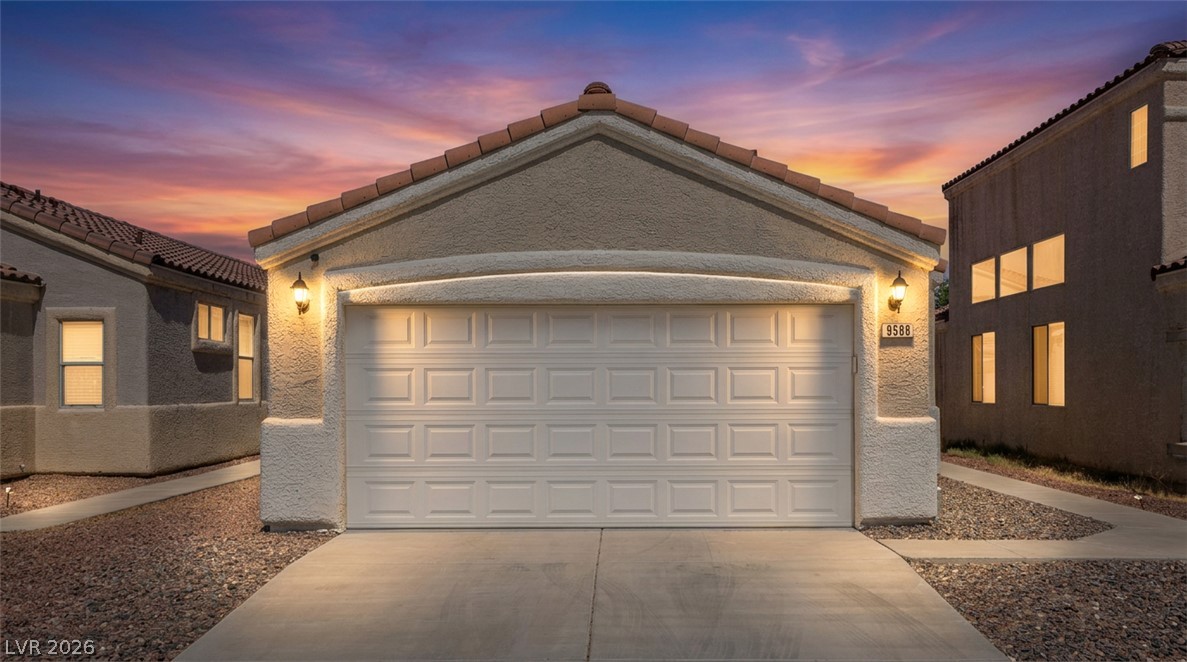 9588 Ensworth Street Las Vegas NV 89123