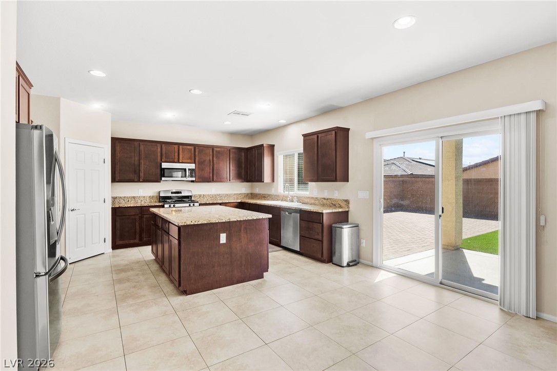 1517 Blues Lane North Las Vegas NV 89081