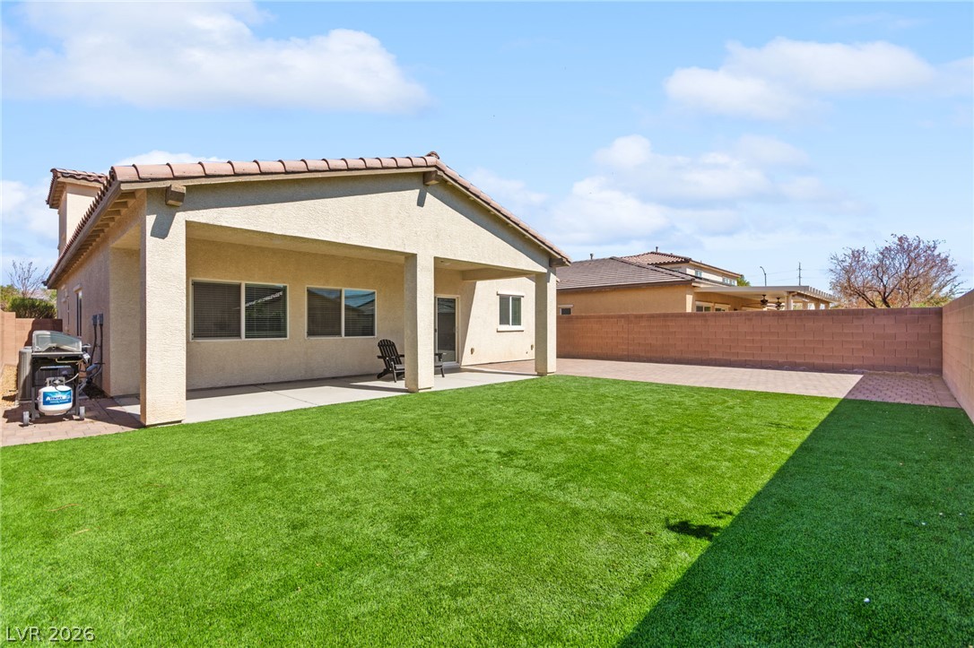 1517 Blues Lane North Las Vegas NV 89081