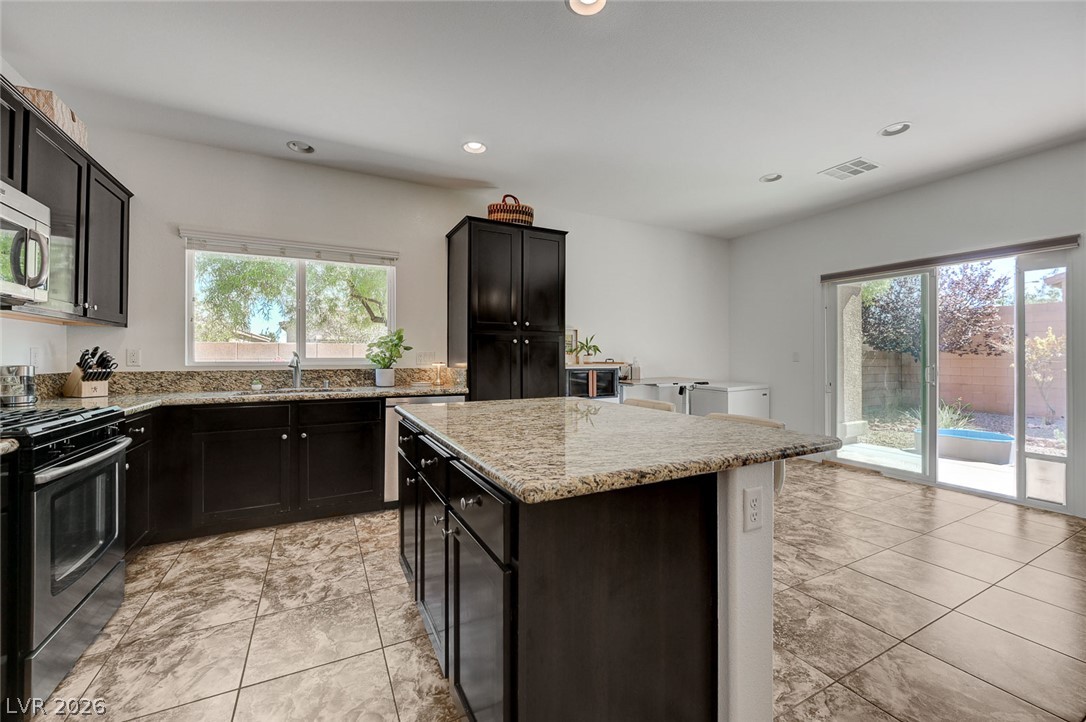 7165 Summer Air Avenue Las Vegas NV 89179