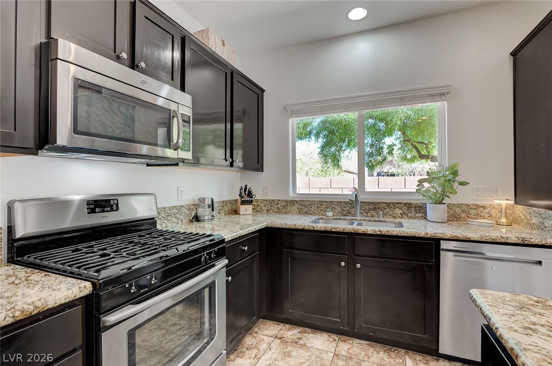 7165 Summer Air Avenue Las Vegas NV 89179