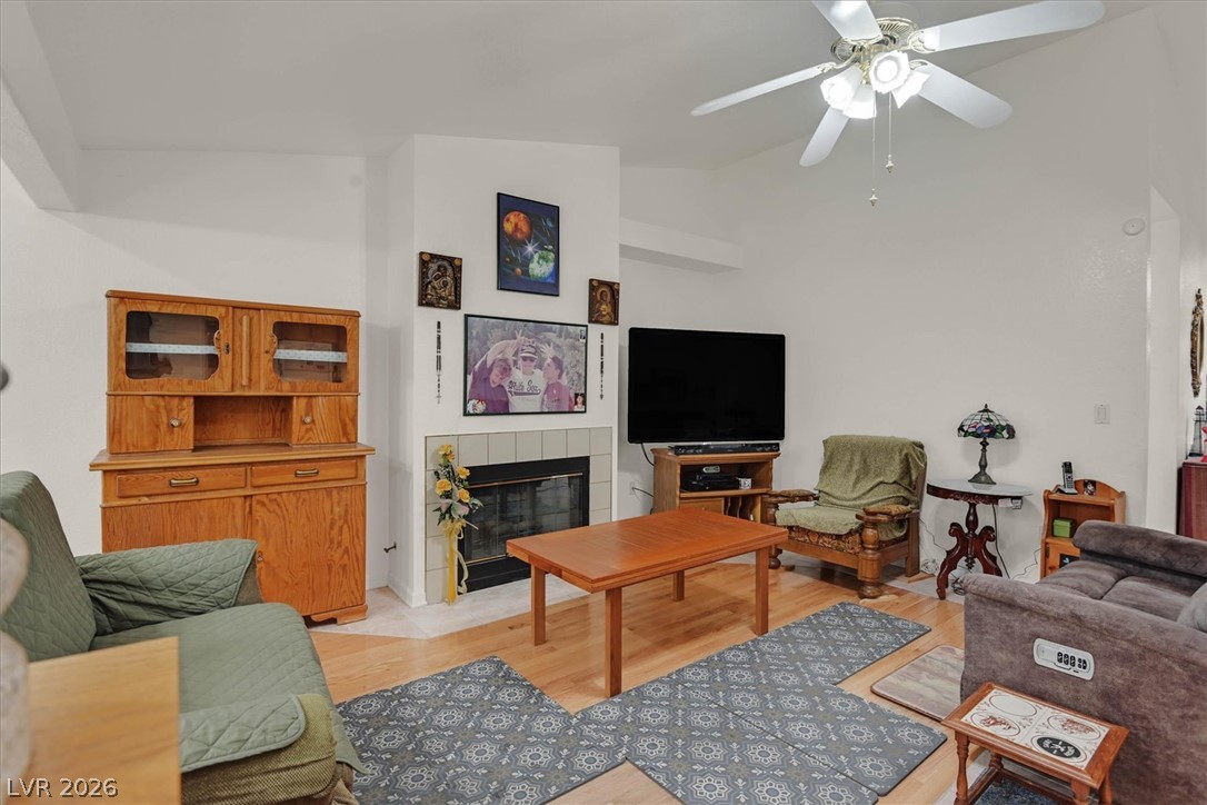 4565 East New York Avenue Las Vegas NV 89104