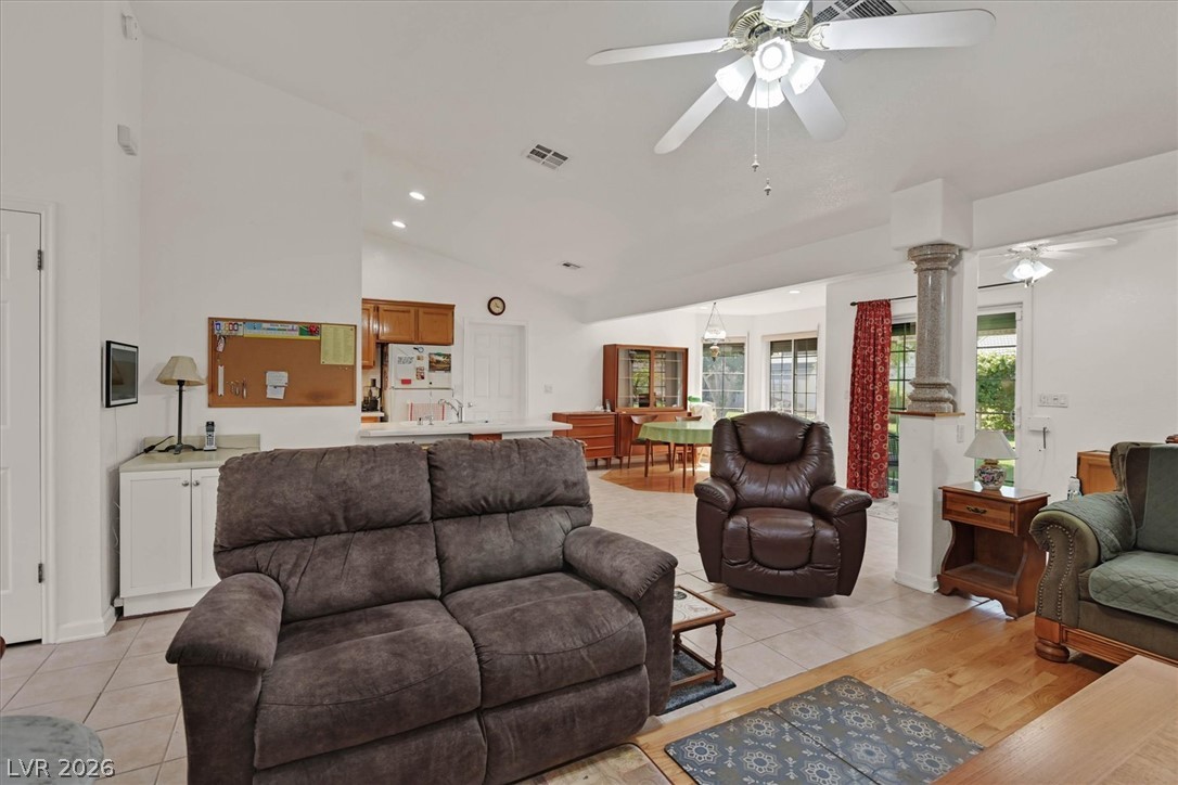 4565 East New York Avenue Las Vegas NV 89104