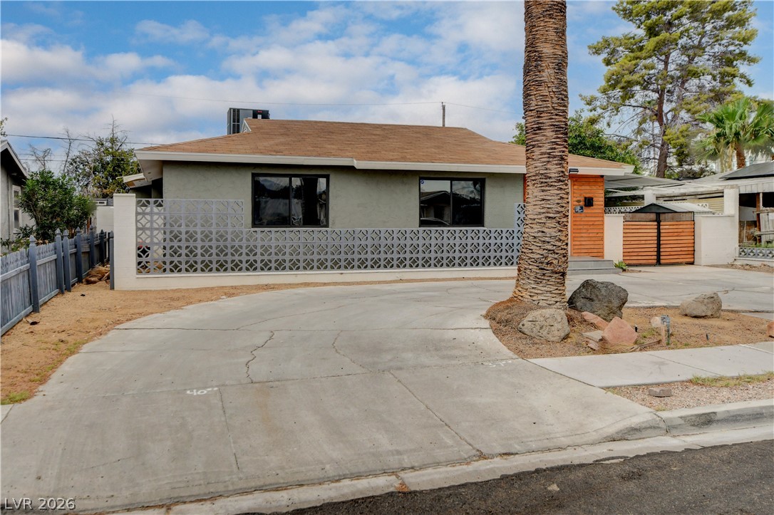 1032 Howard Drive Las Vegas NV 89104