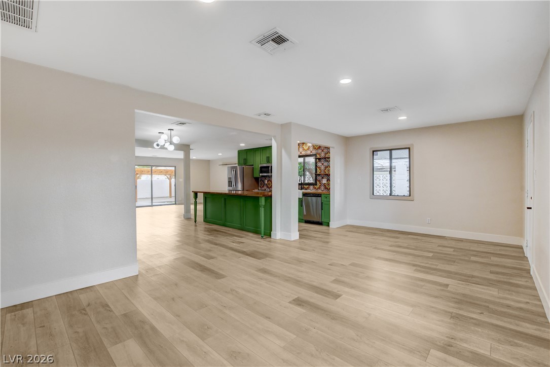 1032 Howard Drive Las Vegas NV 89104